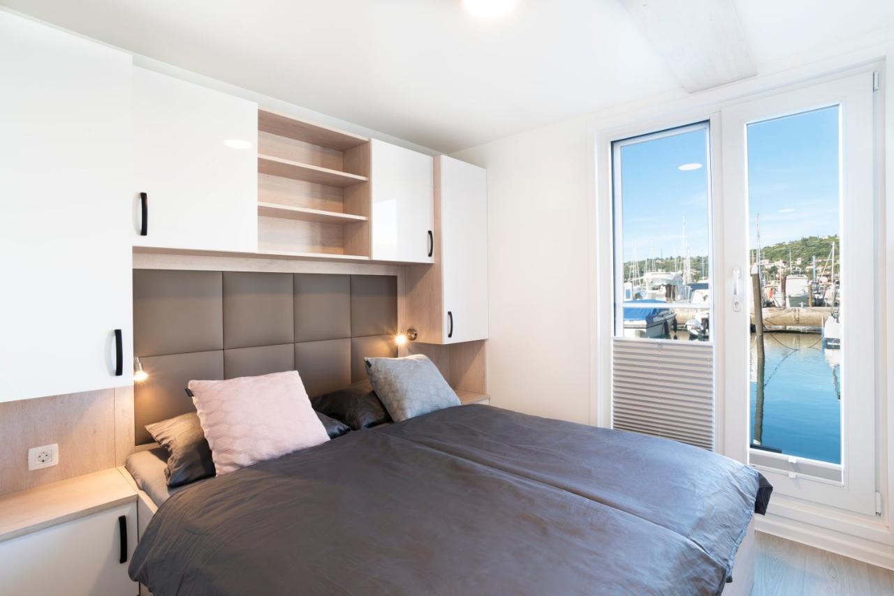 The Sea Lodges Portoroz - Bootshaus Floating Sea House Exteriér fotografie