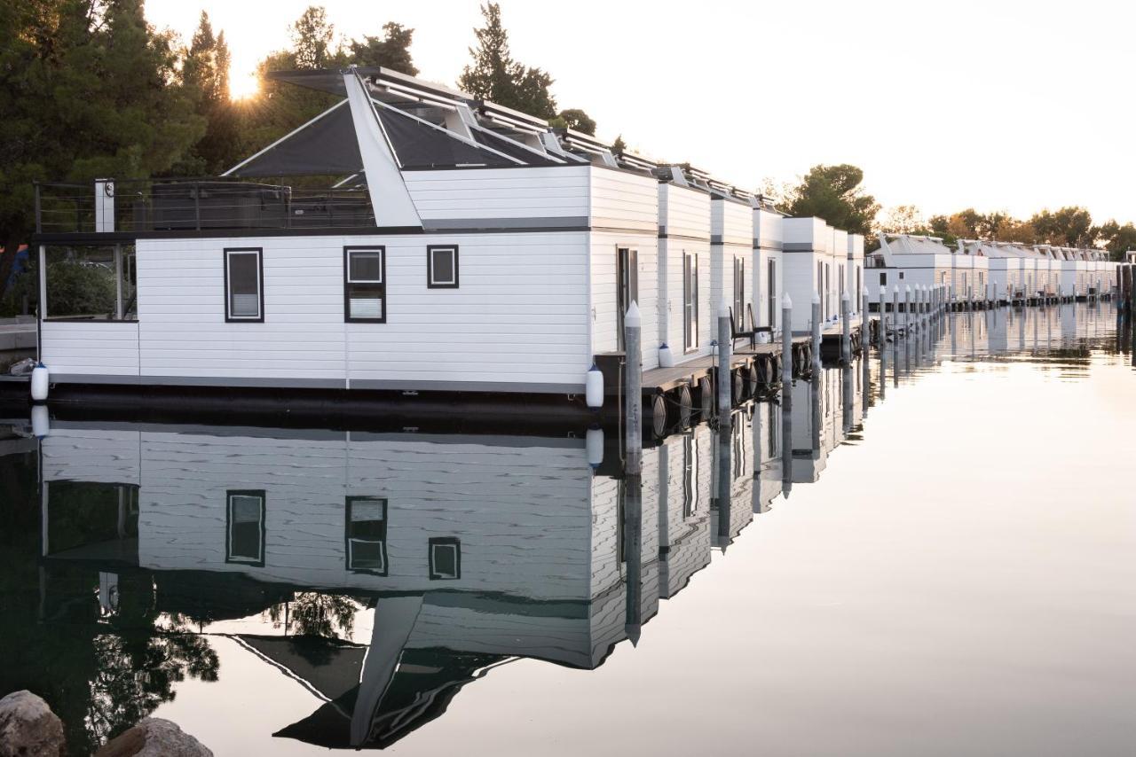 The Sea Lodges Portoroz - Bootshaus Floating Sea House Exteriér fotografie